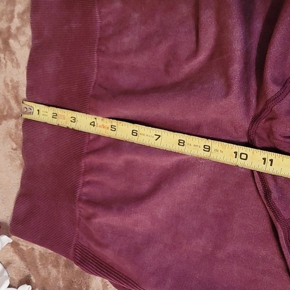 NWOT PINK Victoria's Secret Leggings - Picture 12 of 15